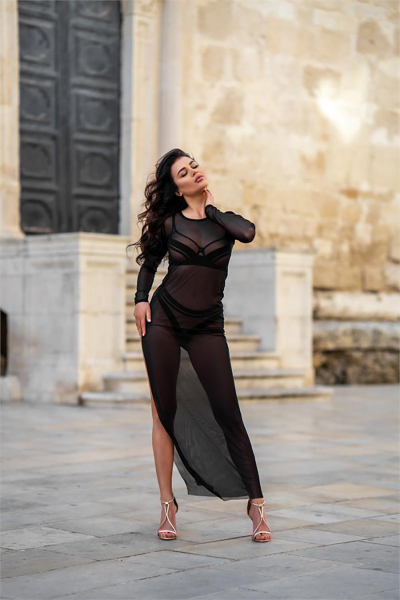 Robe longue transparente V-10679 - Axami 5 Robe longue transparente V-10679 - Axami – Image 5